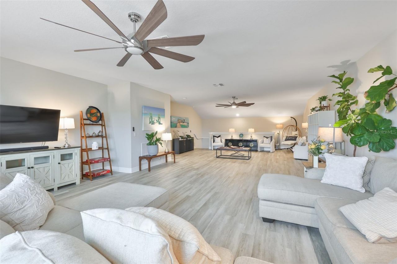 18824 Alder Glen Drive, Lutz, FL 33558 Photo