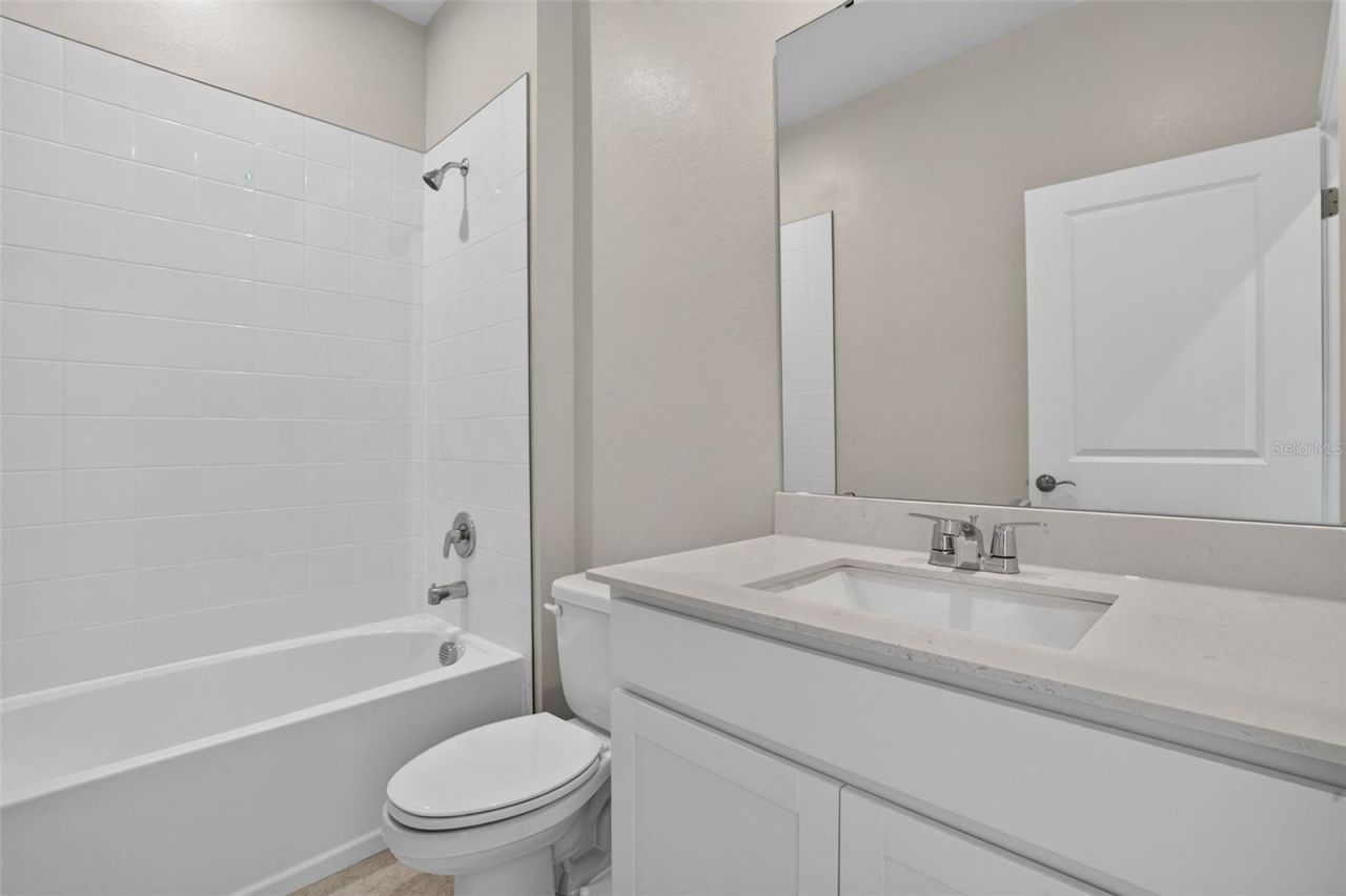 1775 Soaring Vida Street, Palmetto, FL 34221 Photo