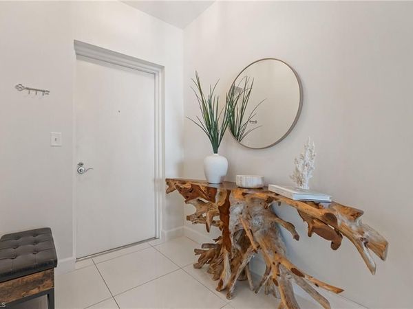 3000 Oasis Grand BLVD , Unit 1705, FORT MYERS, FL 33916