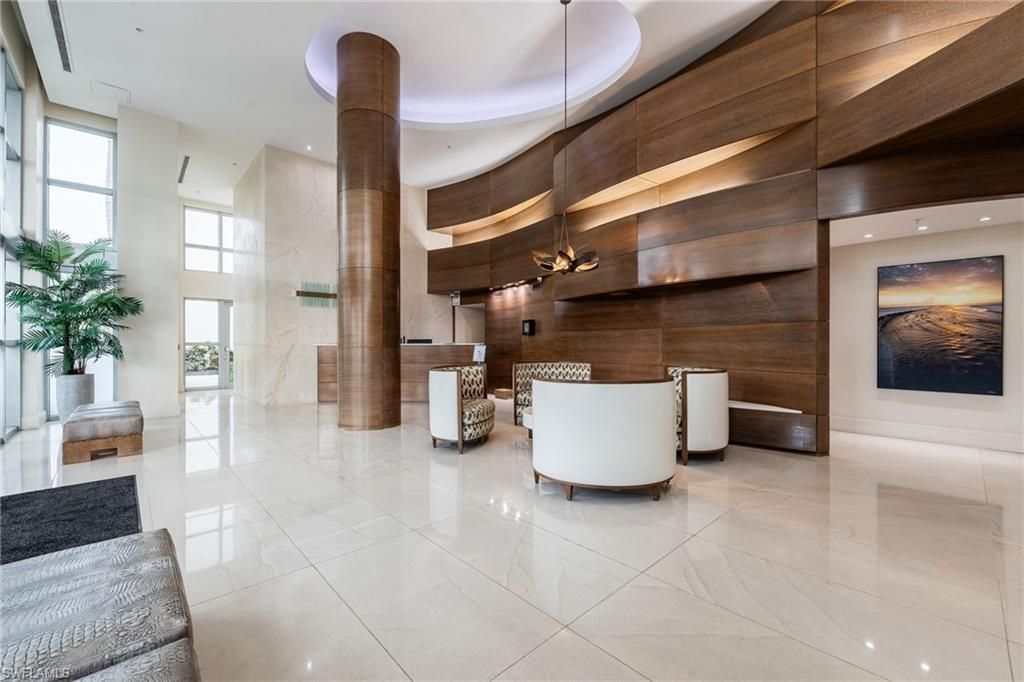 3000 Oasis Grand Blvd, Unit 1705, Fort Myers, FL 33916 Photo