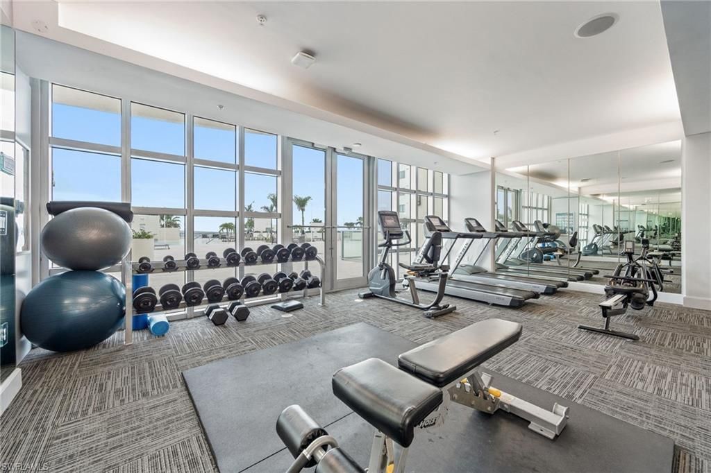 3000 Oasis Grand Blvd, Unit 1705, Fort Myers, FL 33916 Photo