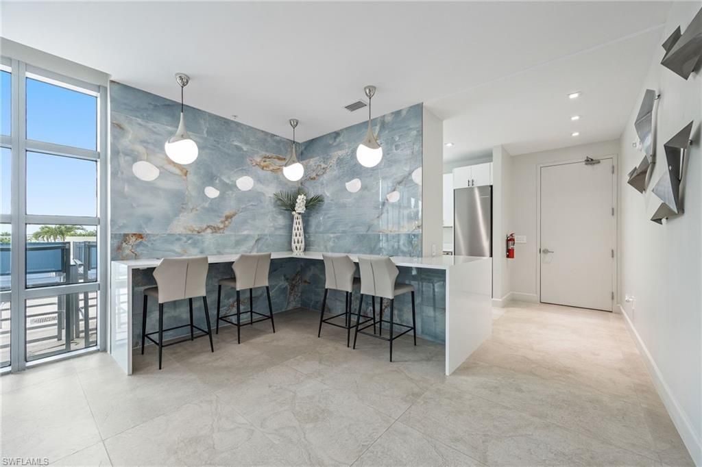 3000 Oasis Grand Blvd, Unit 1705, Fort Myers, FL 33916 Photo