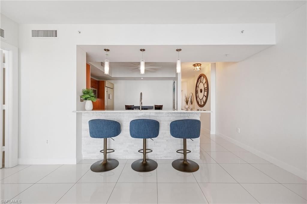 3000 Oasis Grand Blvd, Unit 1705, Fort Myers, FL 33916 Photo