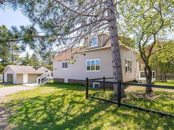 30 E 11th St, Duluth, MN 55805