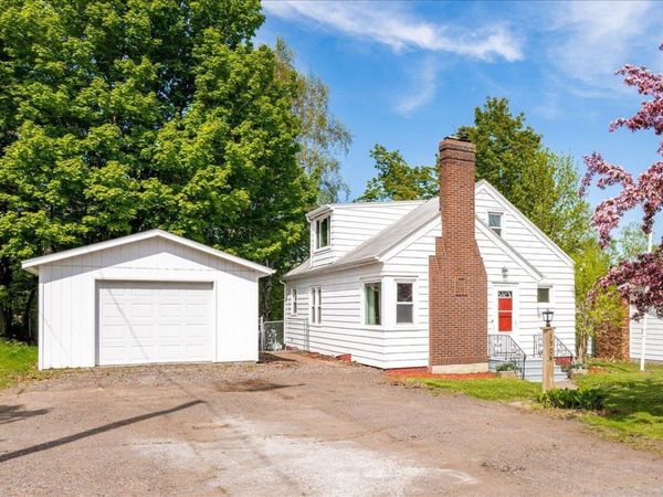 1904 Piedmont Ave, Duluth, MN 55811
