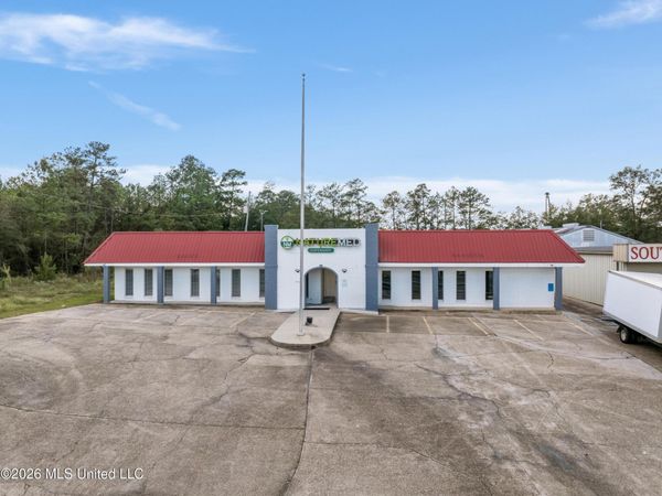 6401 Us 49 , Hattiesburg, MS 39401