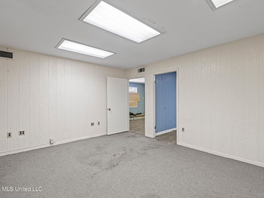 Property Image 77
