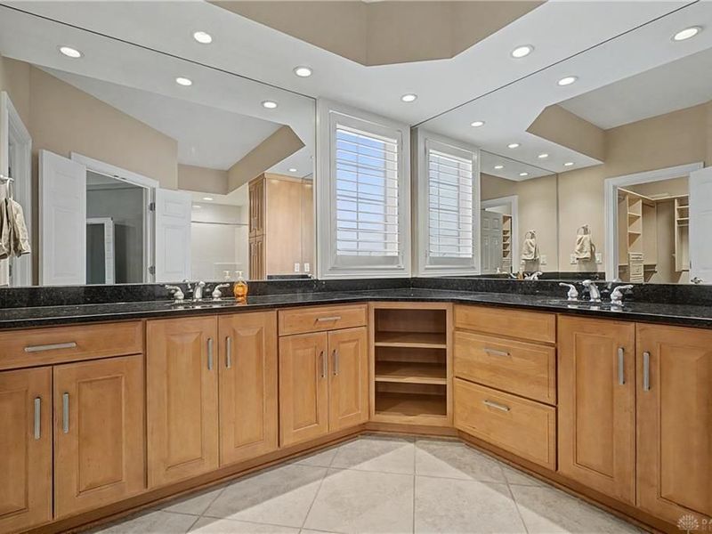 6846 Lorien Woods Drive, Miami Township, OH 45459 Photo 27