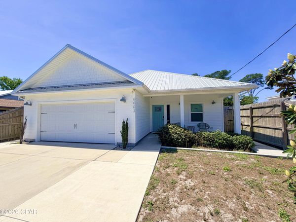 6003 Hilltop Avenue , Panama City Beach, FL 32413