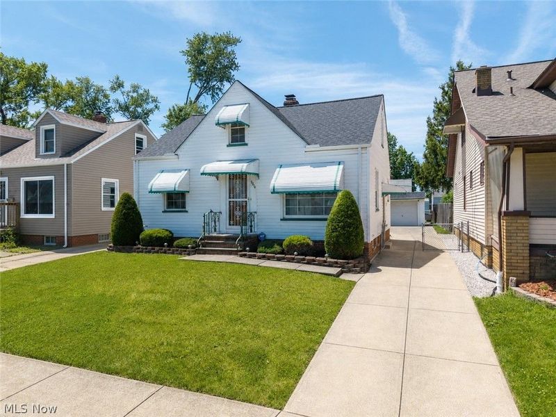 5276 W 48th Street, Parma, OH 44134 Photo 2