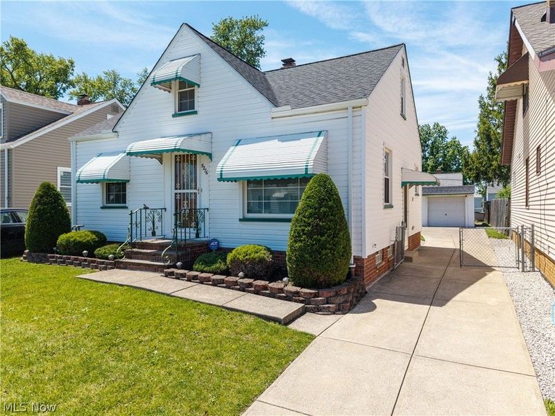 5276 W 48th Street, Parma, OH 44134 Photo 3