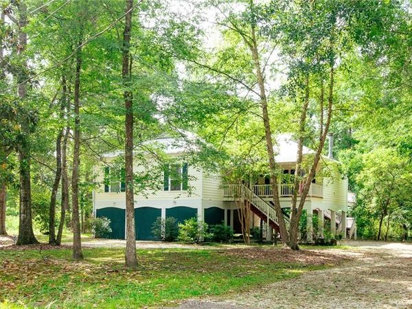 150 PONCHITOLAWA Drive , Covington, LA 70433