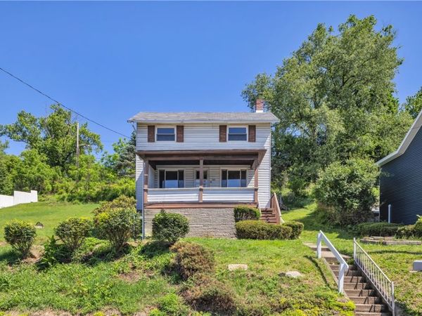 123 High St , Imperial, PA 15126