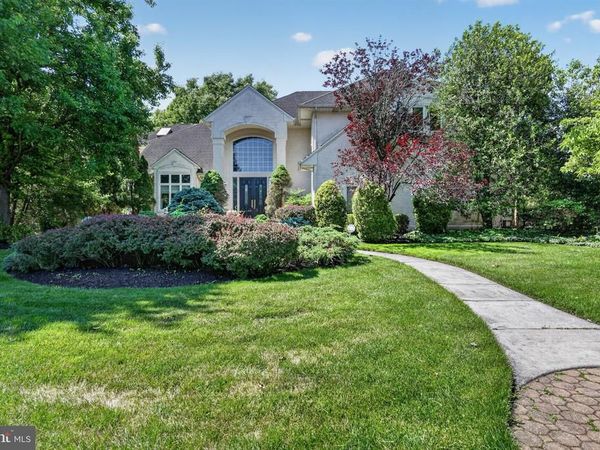 7 CAMEO COURT , CHERRY HILL, NJ 08003