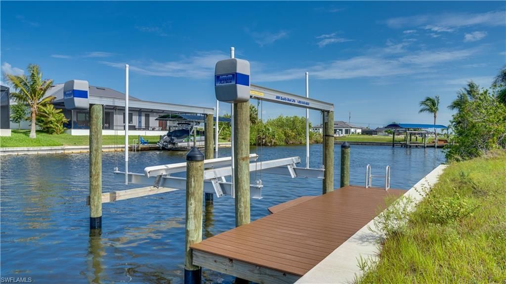 1217 NW 33rd Ave , Cape Coral, FL 33993 Photo