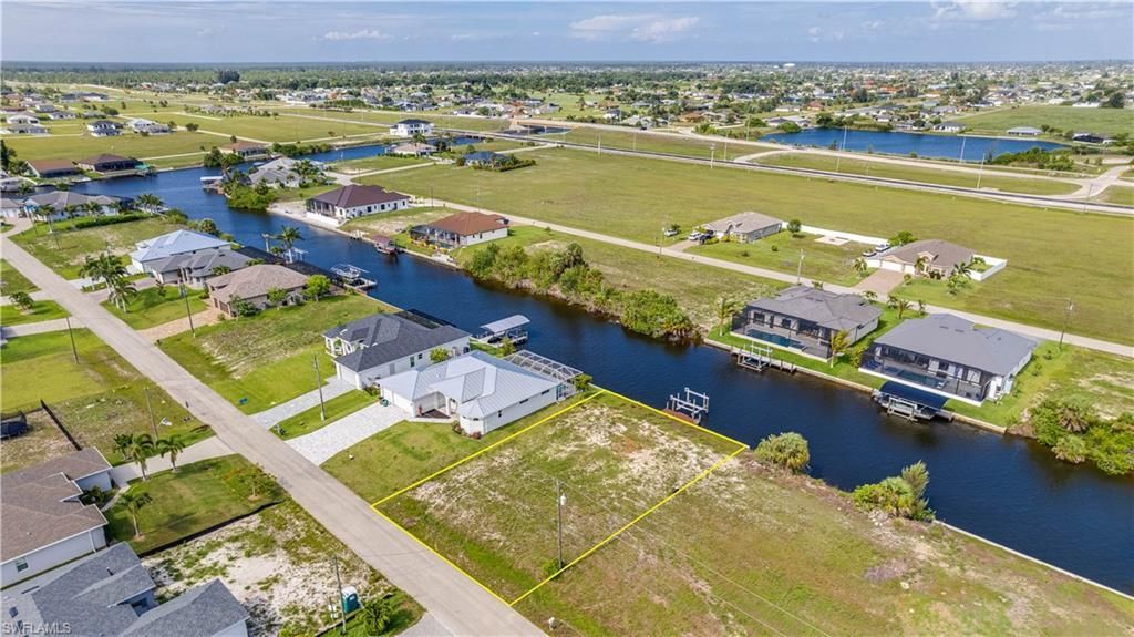1217 NW 33rd Ave , Cape Coral, FL 33993 Photo