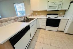 607 Waterway Village Blvd.  photo 4
