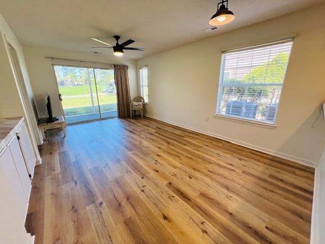 607 Waterway Village Blvd.  Photo 7