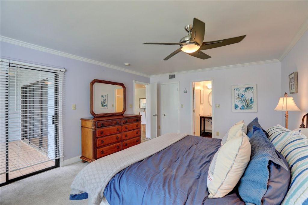 5730 Pelican Pointe Drive, Unit 1, Sebastian, FL 32958 Photo