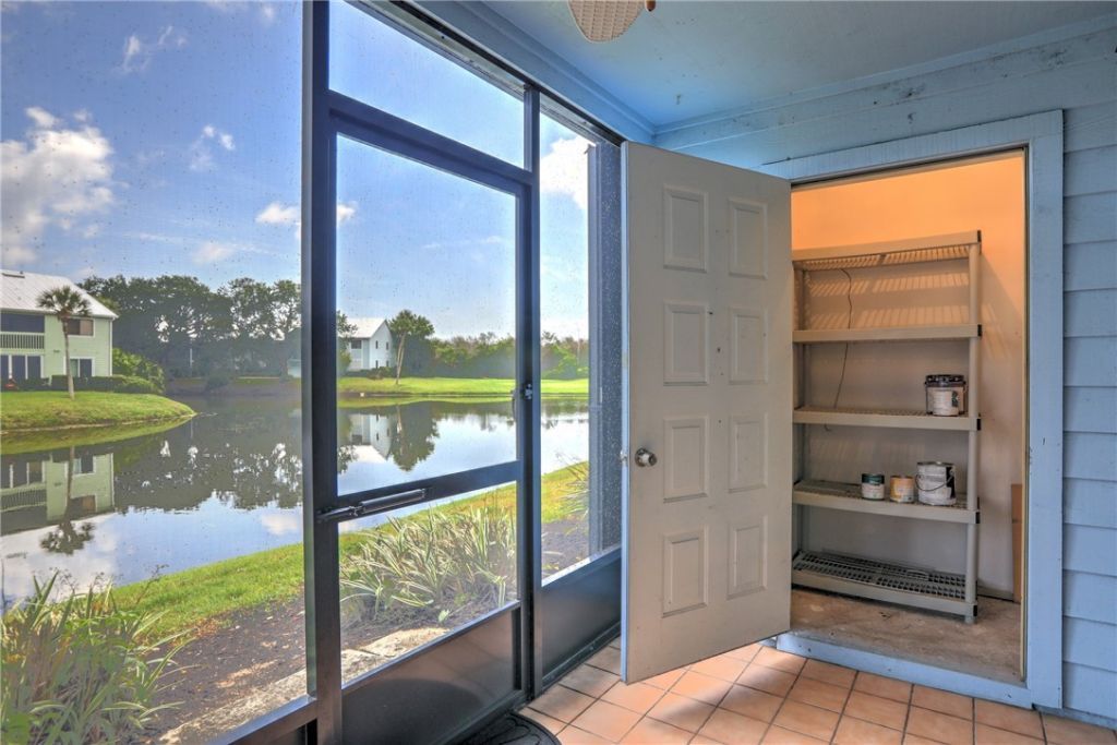 5730 Pelican Pointe Drive, Unit 1, Sebastian, FL 32958 Photo