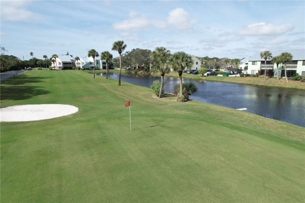 5730 Pelican Pointe Drive, Unit 1, Sebastian, FL 32958 Photo