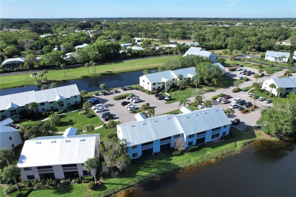 5730 Pelican Pointe Drive, Unit 1, Sebastian, FL 32958 Photo