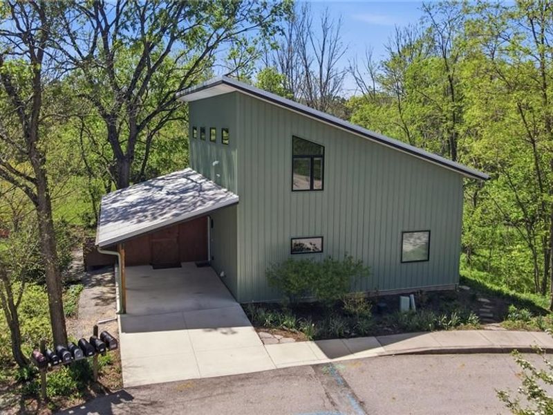 641 Thistle Creek Lane, Yellow Springs, OH 45387 Photo 1