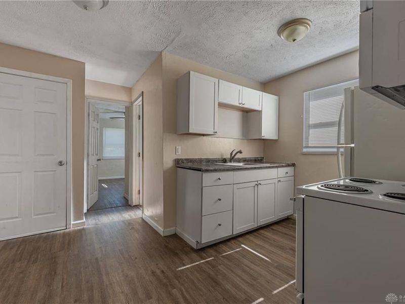 53 Bennington Drive, Dayton, OH 45405 Photo 8