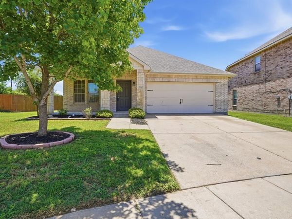 8740 Noontide Drive, Fort Worth, TX 76179