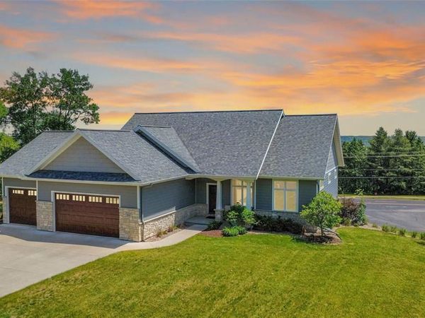 2003 Liberty Ridge Way, Wausau, WI 54401