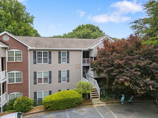 476 Teal Court, Roswell, GA 30076