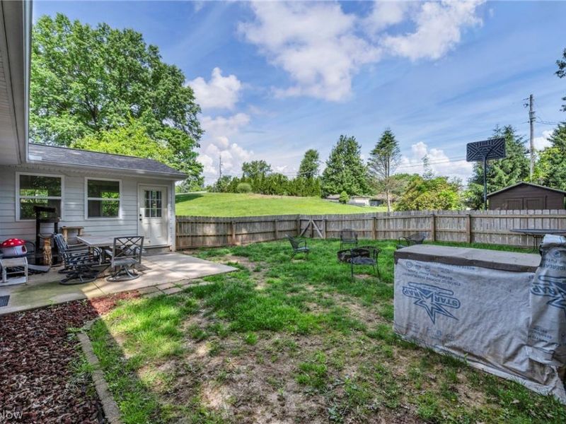 6321 Cardinal Hill NW, North Canton, OH 44720 Photo 31