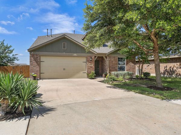 5628 Corsica LOOP , Round Rock, TX 78665
