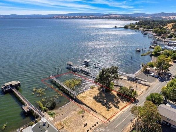 3383 Lakeshore , Nice, CA 95453