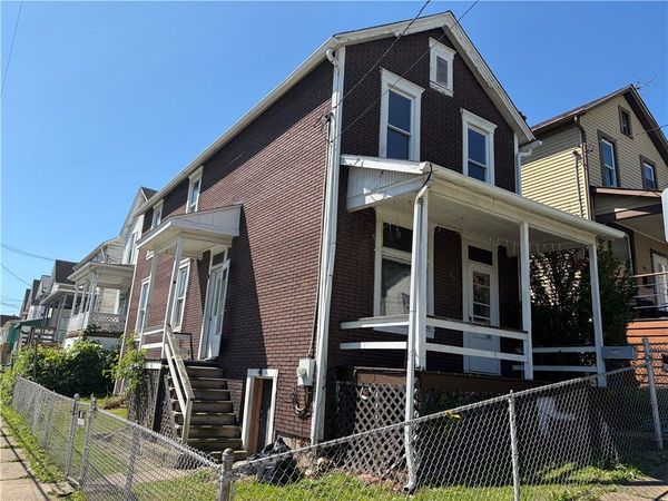 501 8th St , Charleroi, PA 15022