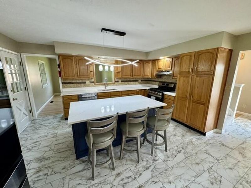 561 N Buena Vista Road, South Vienna, OH 45369 Photo 6