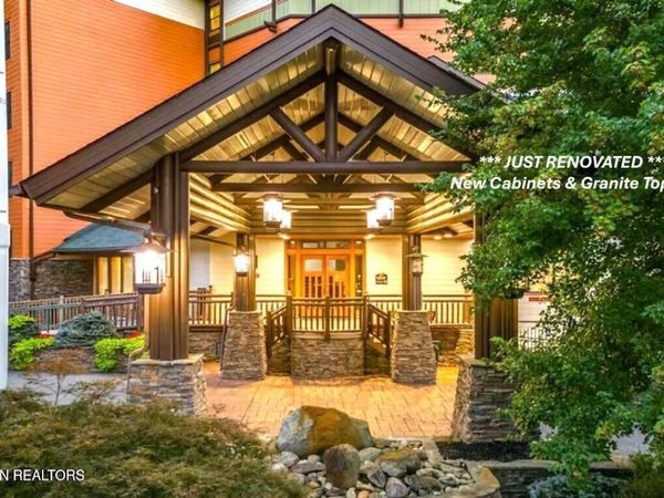 215 Woliss Lane, Gatlinburg, TN 37738