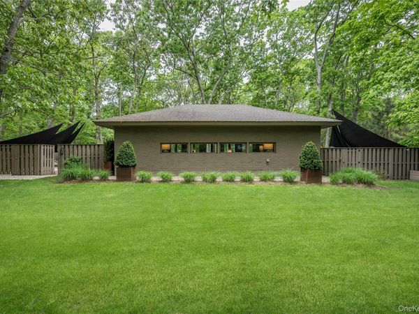 13 Bittersweet Avenue , Hampton Bays, NY 11946