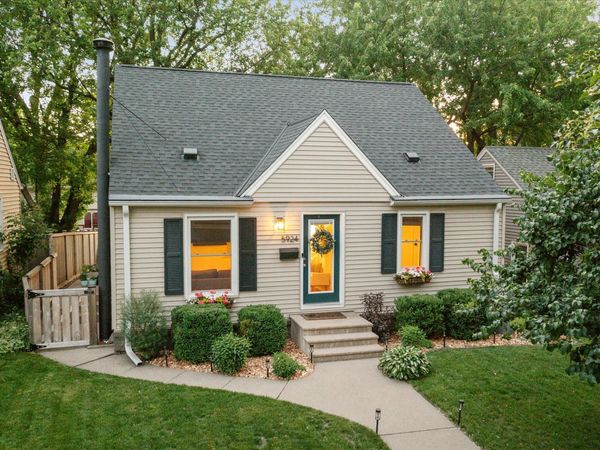 5924 Vincent Avenue S, Minneapolis, MN 55410