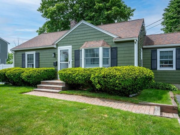 55 Clapp, Abington, MA 02351