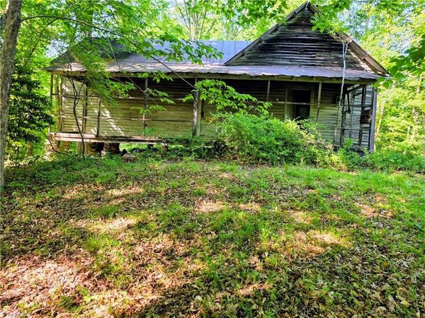 1055 Ed Booth Road , Westfield, NC 27053