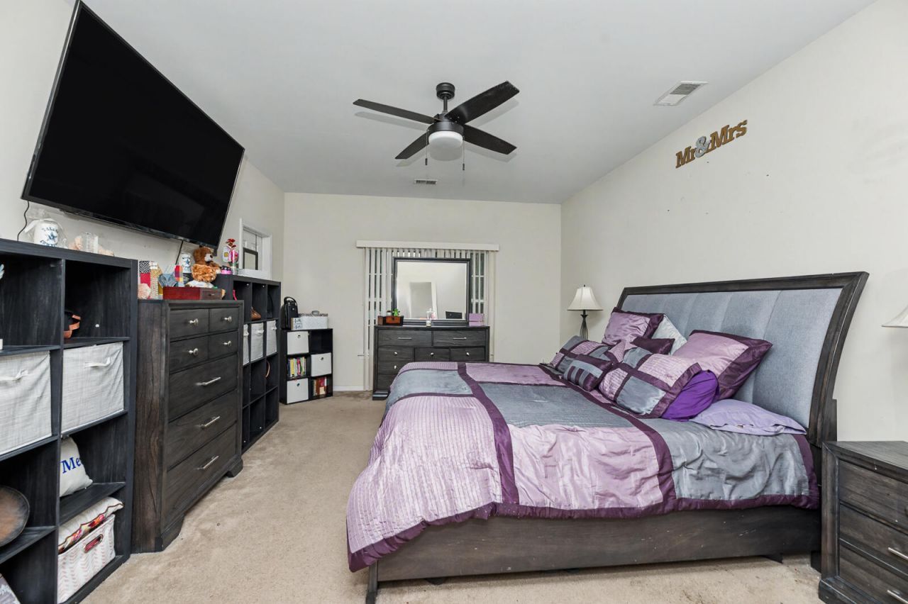 130 Mayfield Drive Photo 12