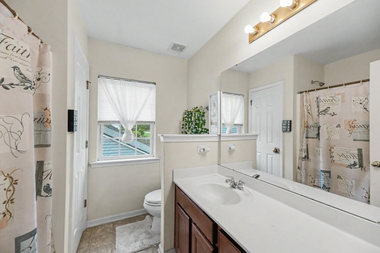 130 Mayfield Drive Photo 18