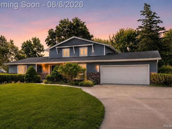 36275 Congress Road, Farmington, MI 48335