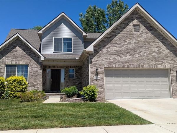 20955 Oak Ridge Drive, Clinton Twp, MI 48036