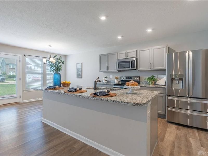1283 Brehm Boulevard, Fairborn, OH 45324 Photo 6
