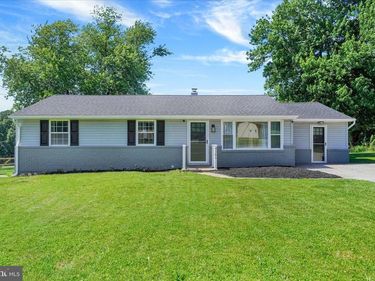 4161 WALTERS HATCHERY ROAD, YORK, PA 17408