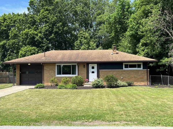 2832 Neff Street, Elkhart, IN 46514