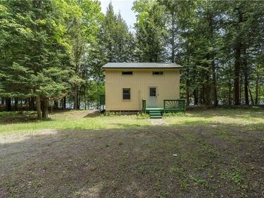 5194 Eagle Drive, Brantingham, NY 13312