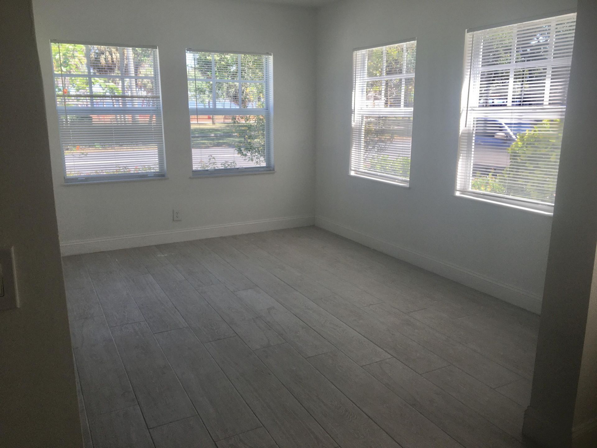 407 S Lakeside Drive, Lake Worth Beach, FL 33460 Photo